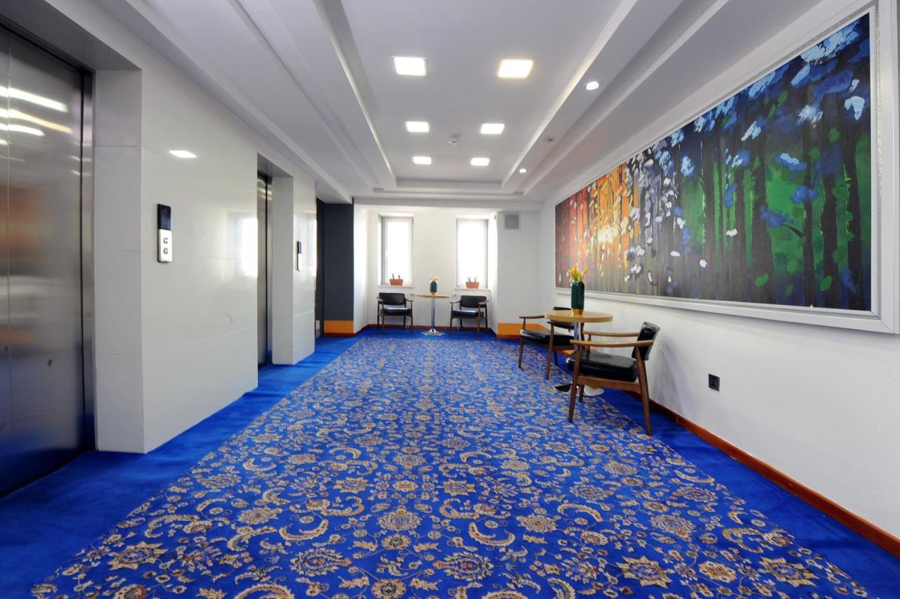 Ub Grand Hotel Ulan Bator Exterior foto